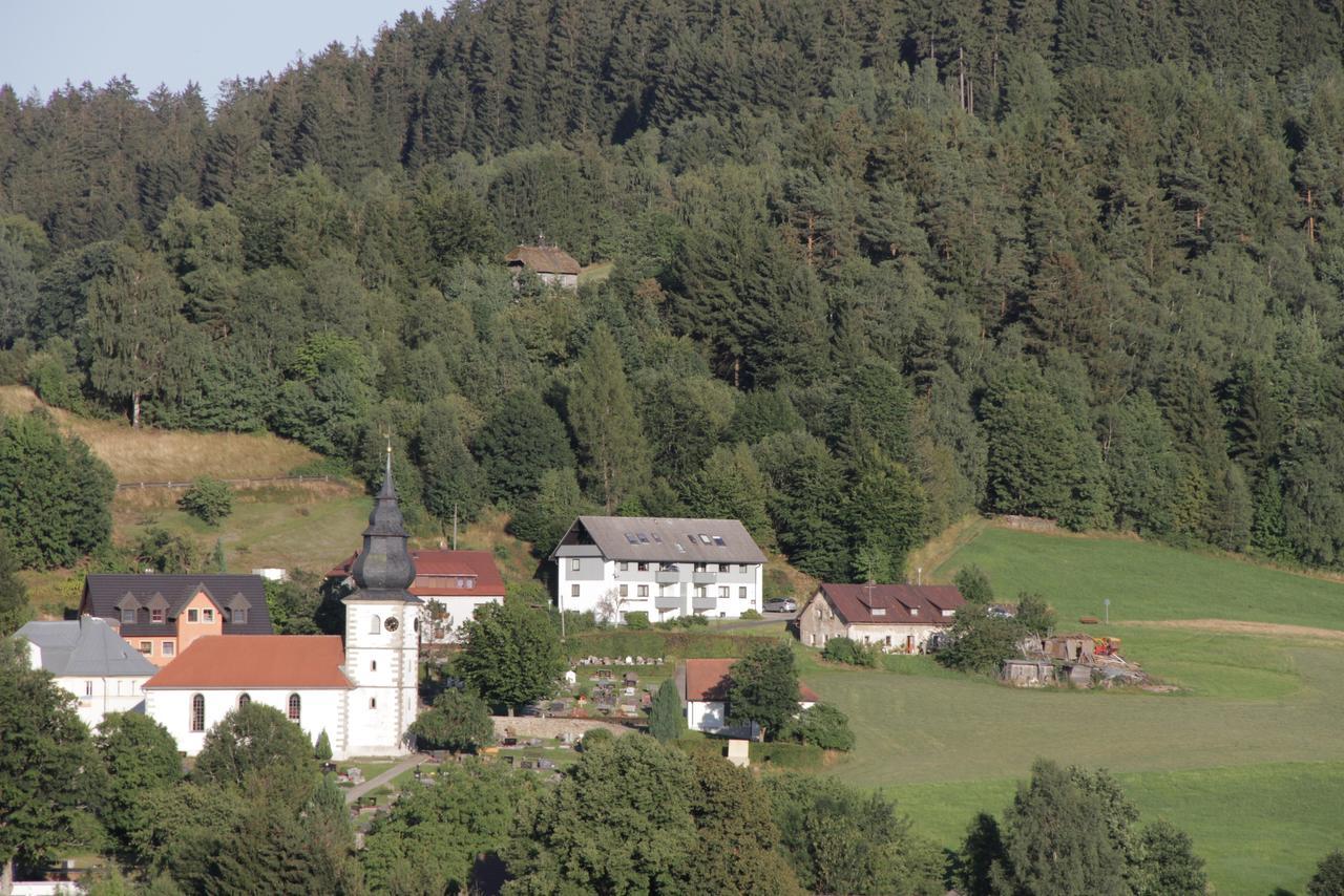 Ferienwohnung Haus Am Durrberg "St. Hubertus" ヴァルメンシュタイナハ エクステリア 写真